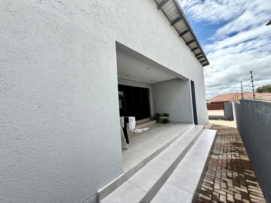 4 Bedroom Property for Sale in Serala View Limpopo