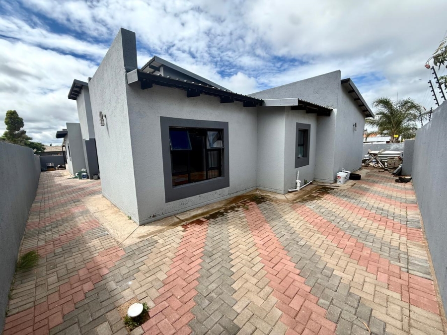 4 Bedroom Property for Sale in Serala View Limpopo