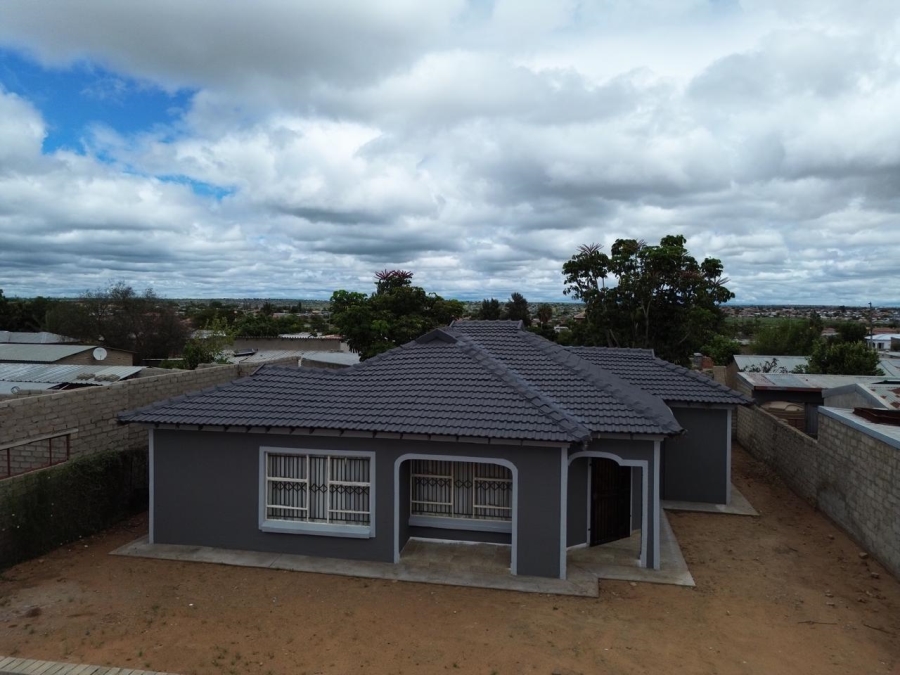 To Let 3 Bedroom Property for Rent in Madiba Park Limpopo