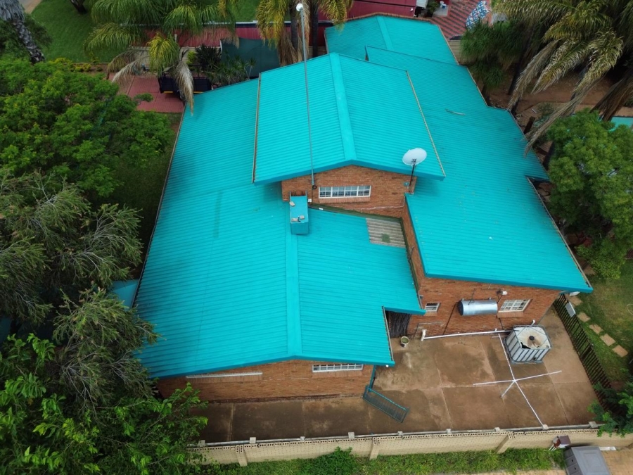 To Let 4 Bedroom Property for Rent in Flora Park Limpopo