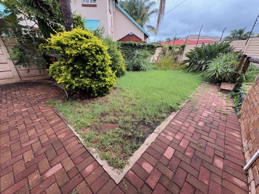 To Let 3 Bedroom Property for Rent in Bendor Limpopo