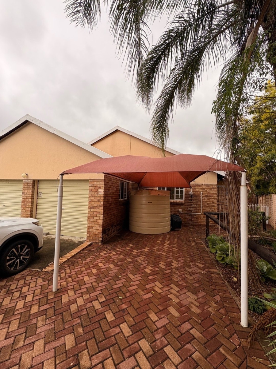 To Let 3 Bedroom Property for Rent in Bendor Limpopo