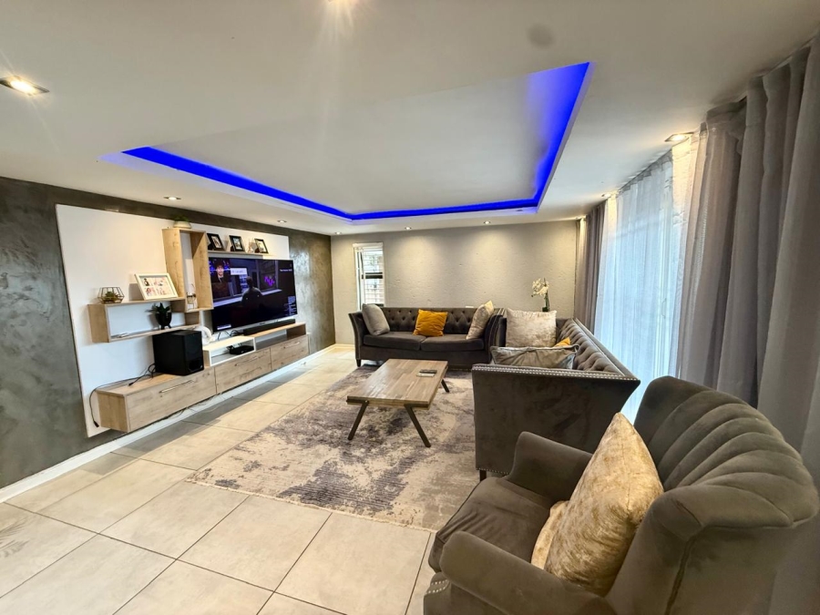 3 Bedroom Property for Sale in Kalkfontein A H Limpopo