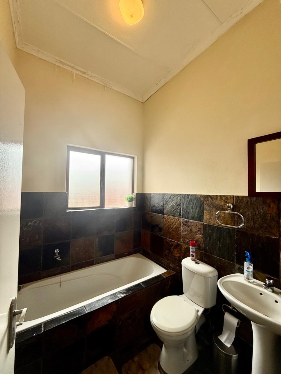 To Let 3 Bedroom Property for Rent in Bendor Limpopo