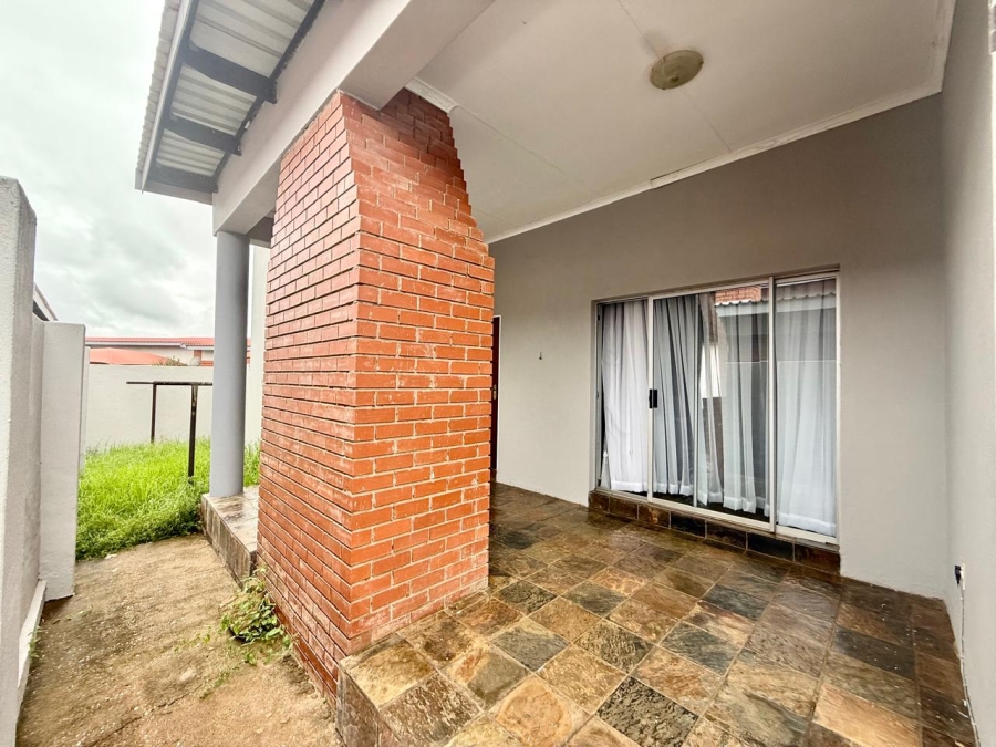 To Let 3 Bedroom Property for Rent in Bendor Limpopo