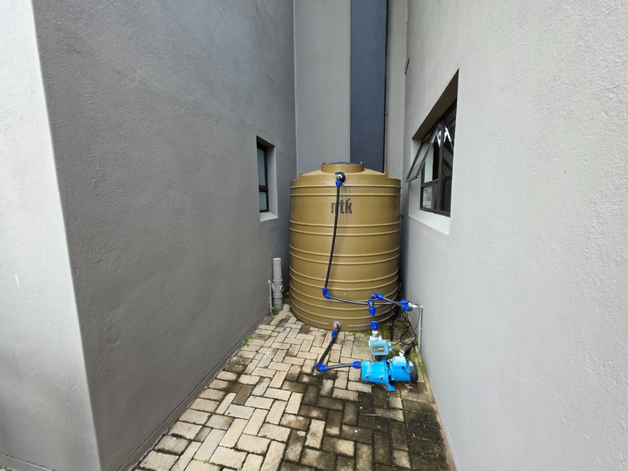 5 Bedroom Property for Sale in Debron Limpopo