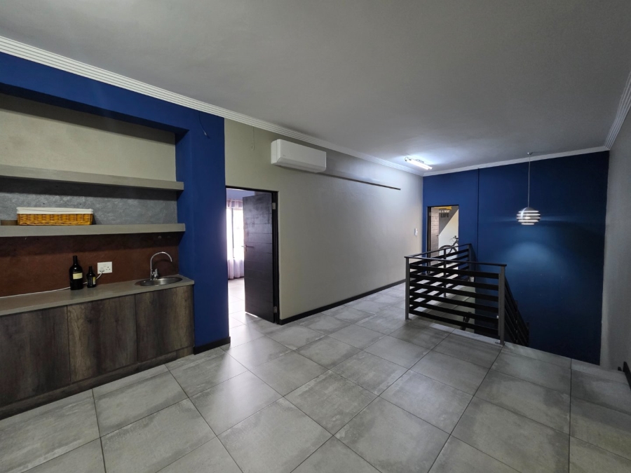 5 Bedroom Property for Sale in Debron Limpopo