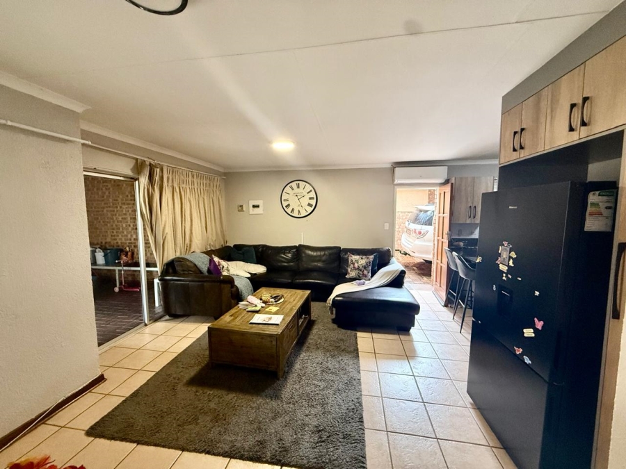 2 Bedroom Property for Sale in Bendor Limpopo