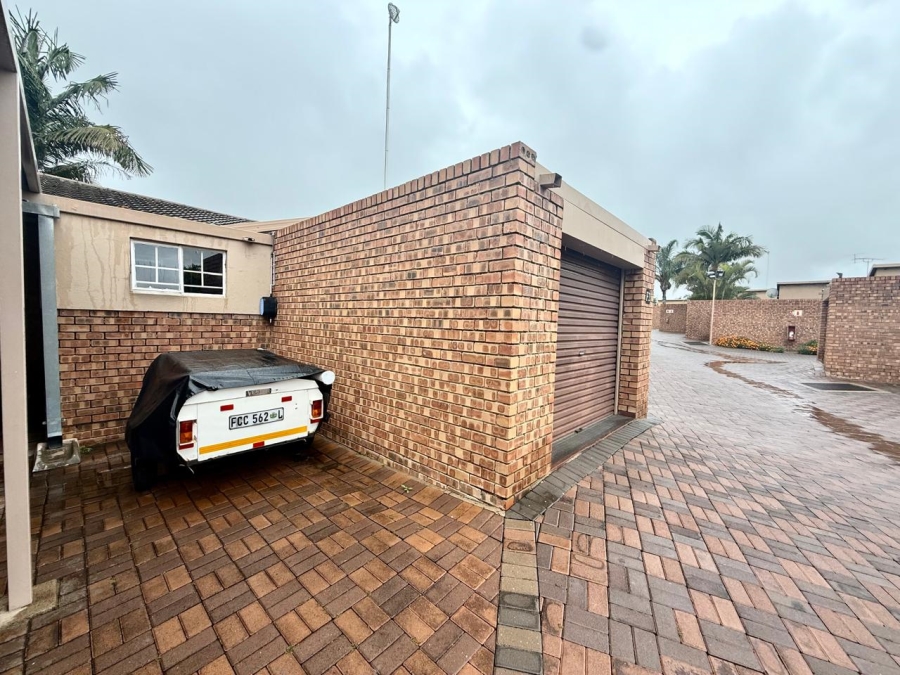 2 Bedroom Property for Sale in Bendor Limpopo