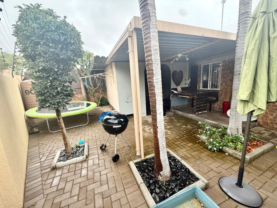 2 Bedroom Property for Sale in Bendor Limpopo