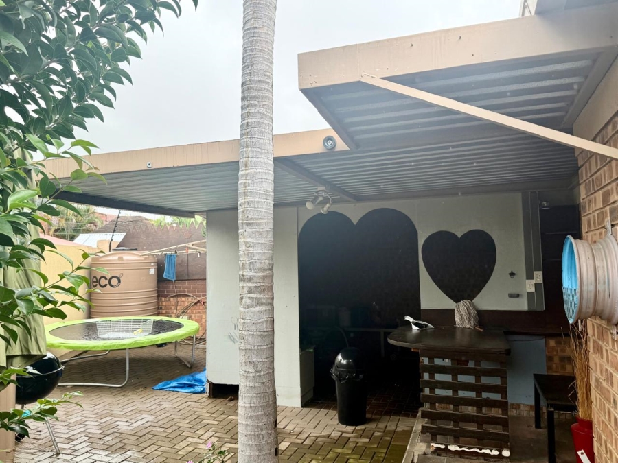 2 Bedroom Property for Sale in Bendor Limpopo