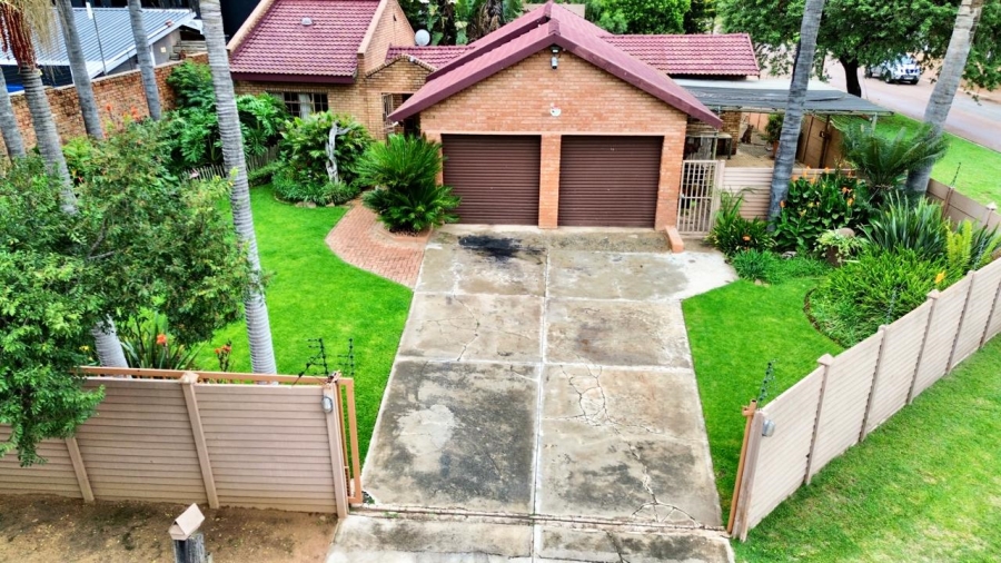 3 Bedroom Property for Sale in Capricorn Limpopo