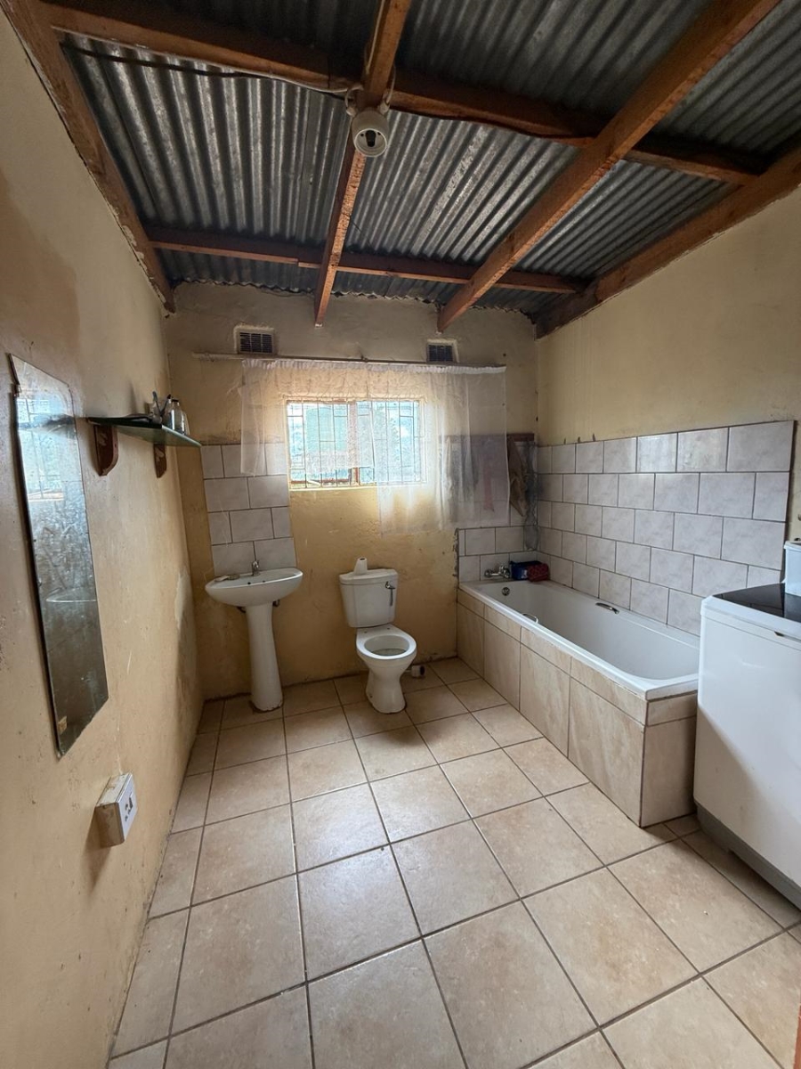 3 Bedroom Property for Sale in Moletji Limpopo