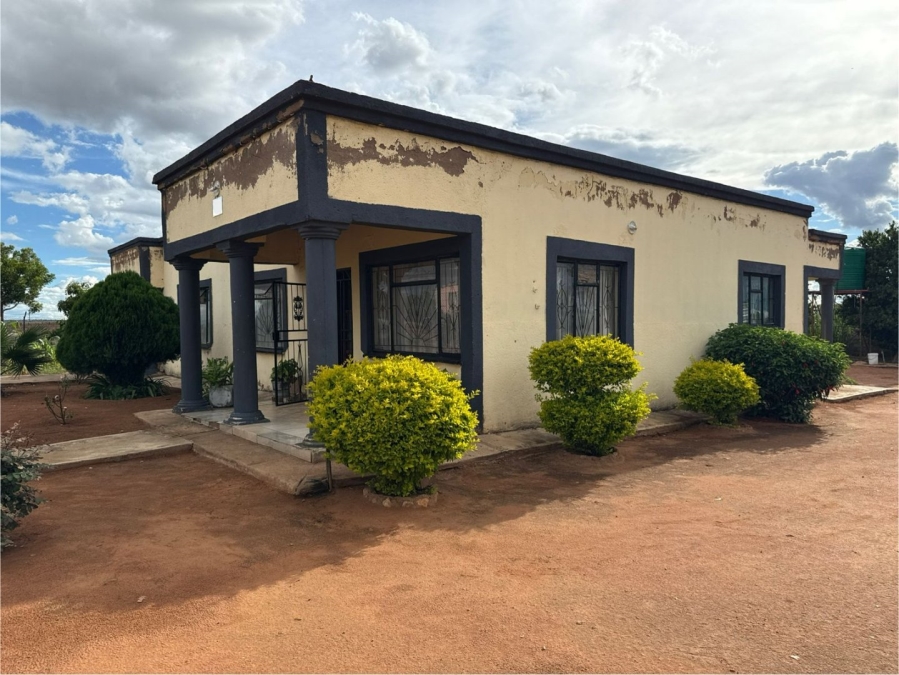 3 Bedroom Property for Sale in Moletji Limpopo