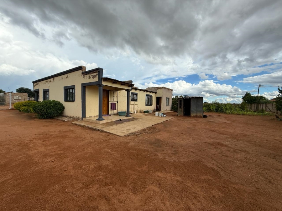 3 Bedroom Property for Sale in Moletji Limpopo