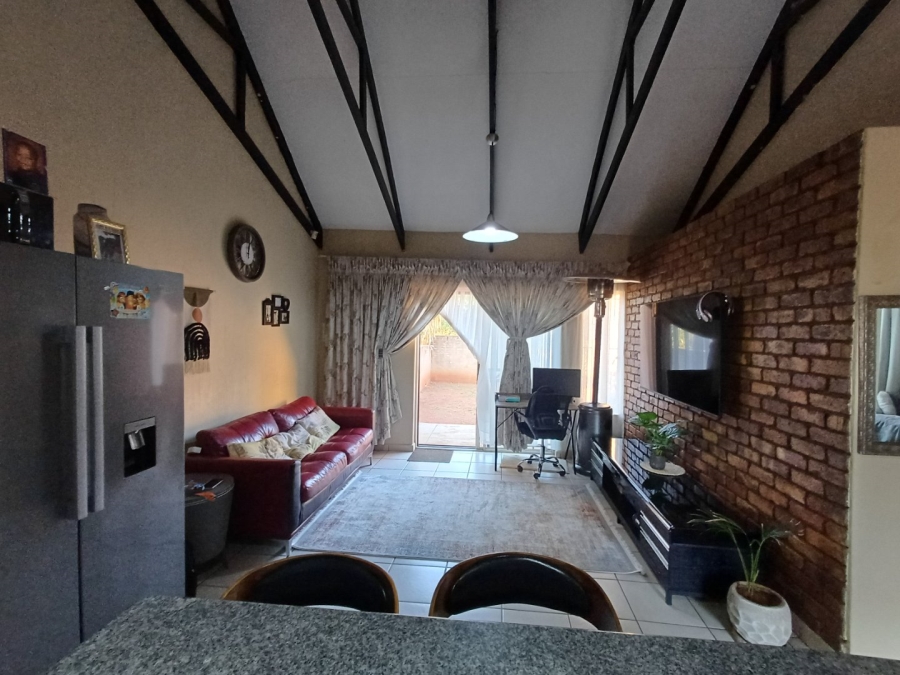 2 Bedroom Property for Sale in Doorhoek AH Limpopo