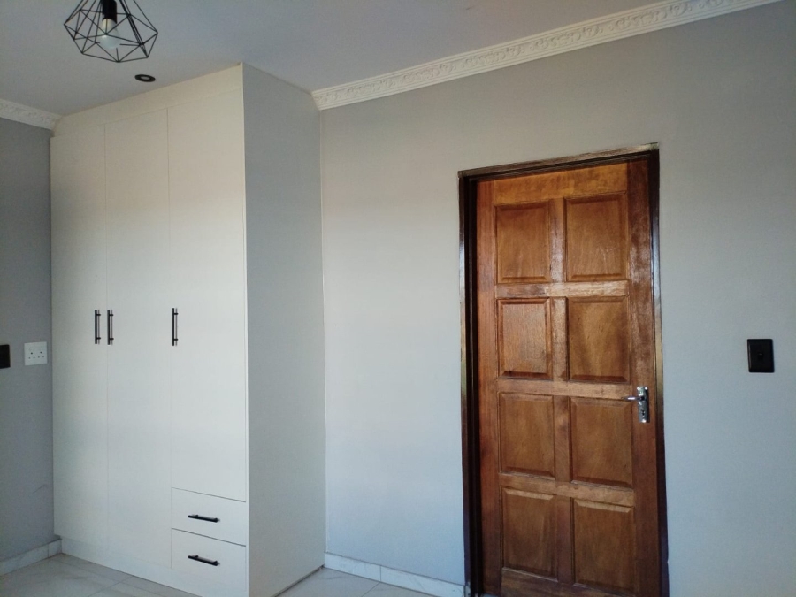 4 Bedroom Property for Sale in Dalmada A H Limpopo