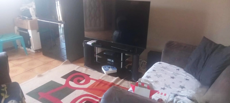 2 Bedroom Property for Sale in Polokwane Central Limpopo