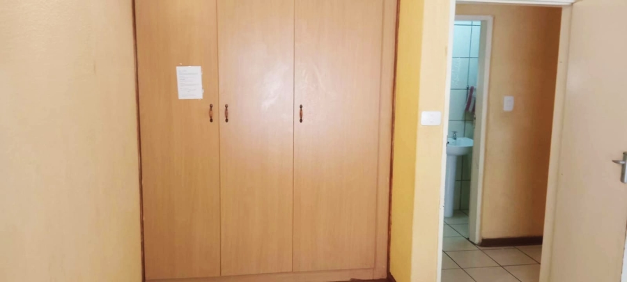 2 Bedroom Property for Sale in Polokwane Central Limpopo