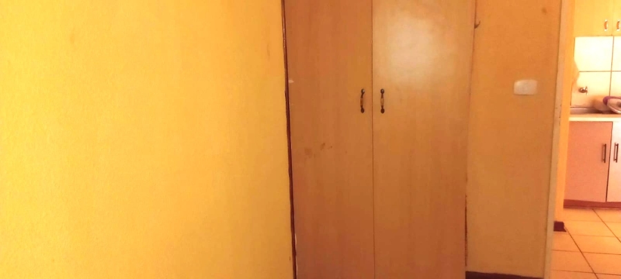 2 Bedroom Property for Sale in Polokwane Central Limpopo