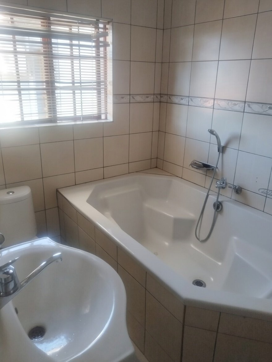5 Bedroom Property for Sale in Ivydale A H Limpopo