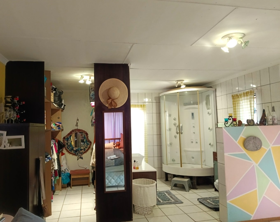 4 Bedroom Property for Sale in Flora Park Limpopo