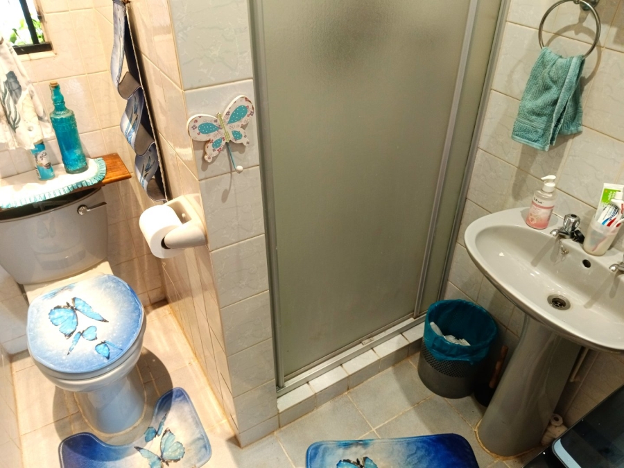 4 Bedroom Property for Sale in Flora Park Limpopo