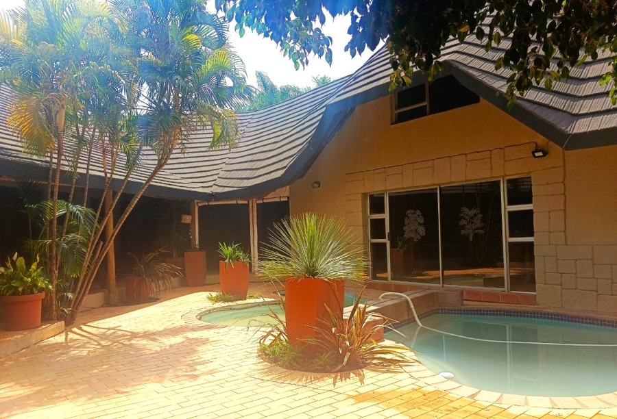 7 Bedroom Property for Sale in Bendor Limpopo