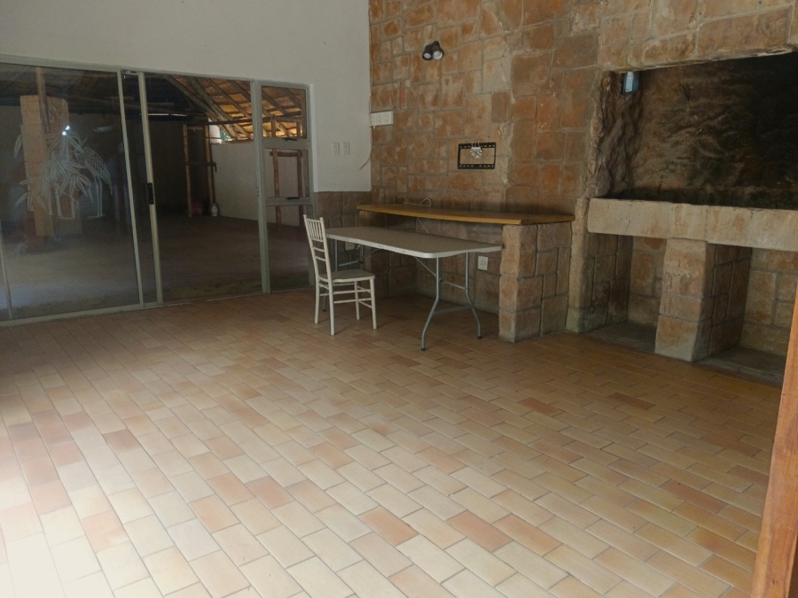 7 Bedroom Property for Sale in Bendor Limpopo