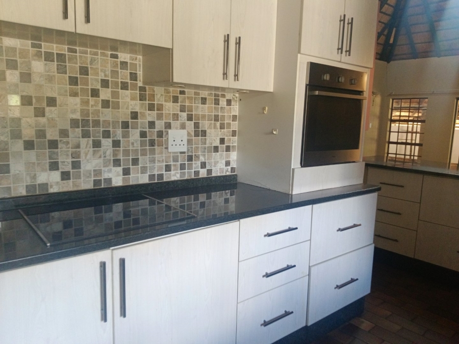 7 Bedroom Property for Sale in Bendor Limpopo