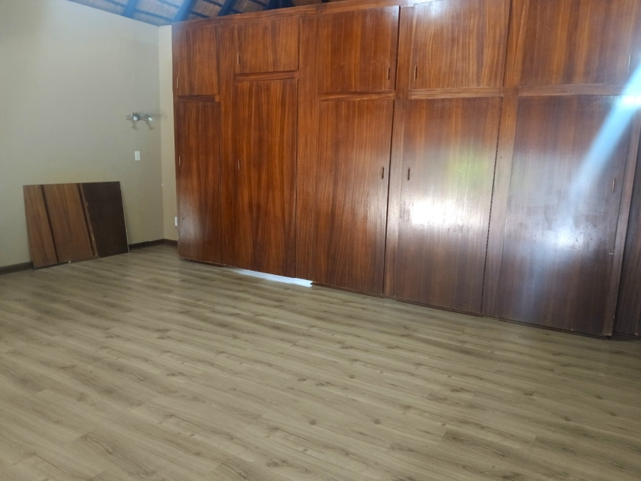7 Bedroom Property for Sale in Bendor Limpopo