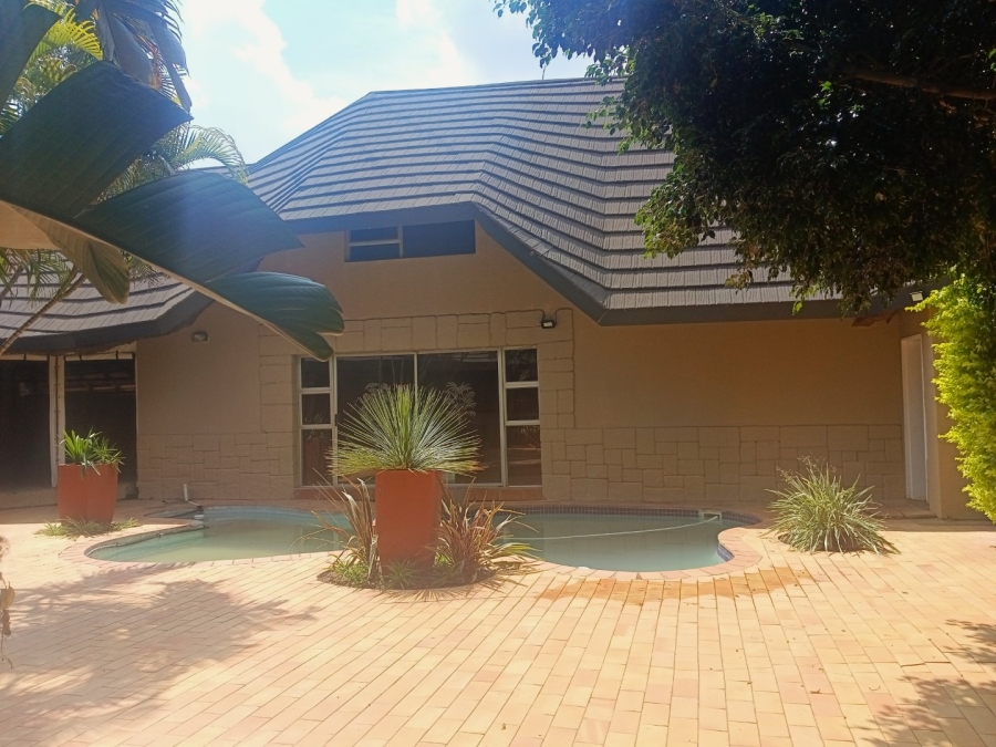 7 Bedroom Property for Sale in Bendor Limpopo