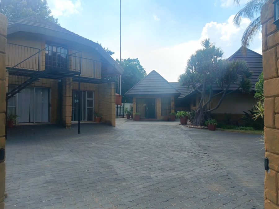 7 Bedroom Property for Sale in Bendor Limpopo