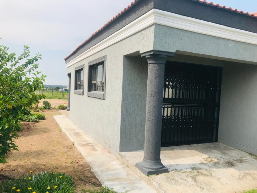 3 Bedroom Property for Sale in Moletji Limpopo