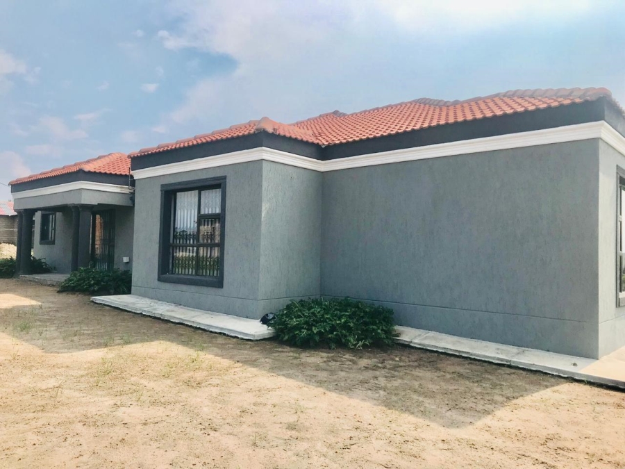 3 Bedroom Property for Sale in Moletji Limpopo