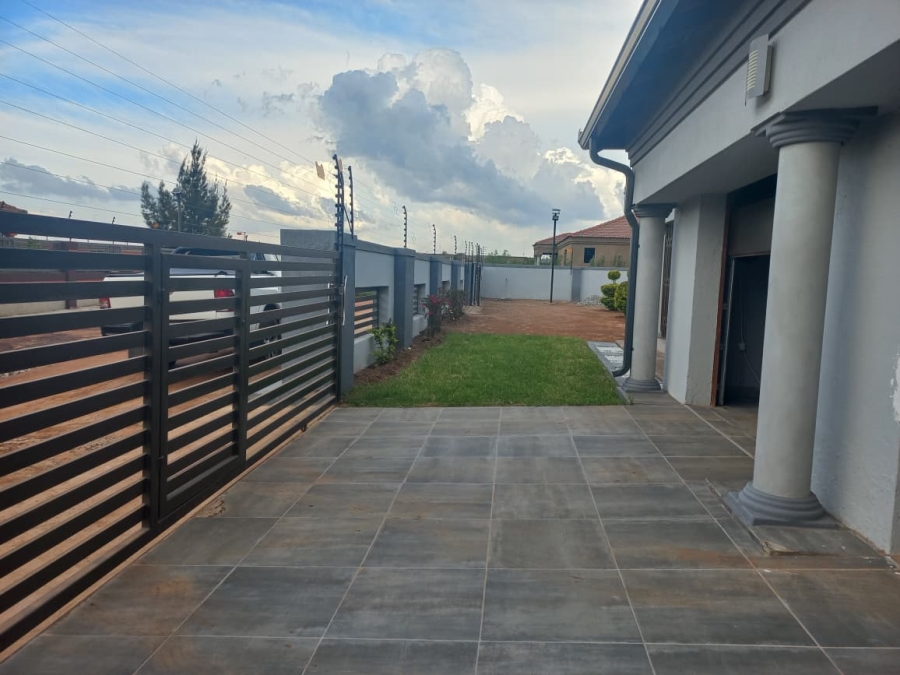 4 Bedroom Property for Sale in Dalmada A H Limpopo