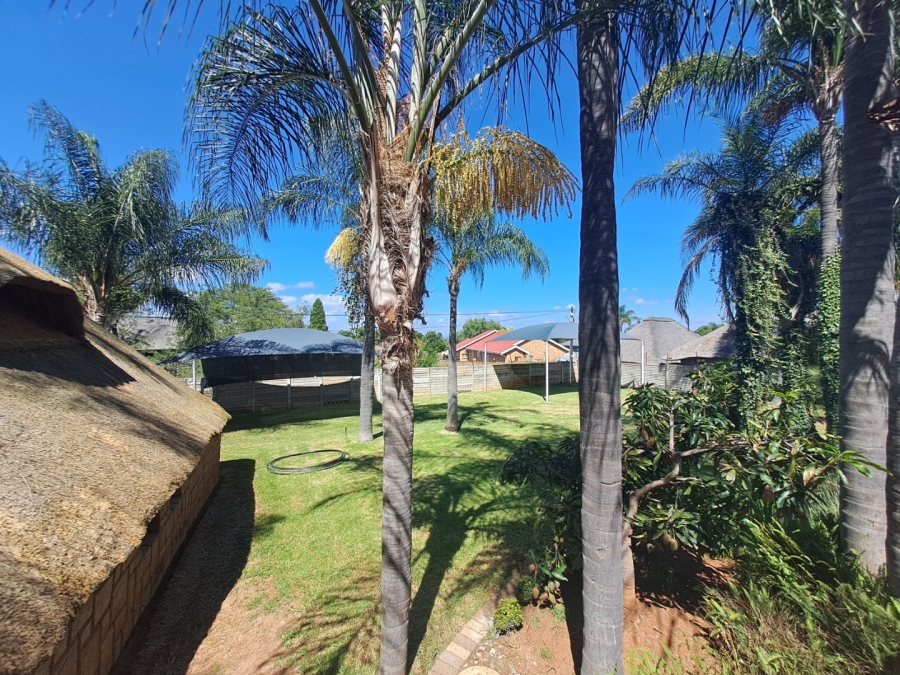 6 Bedroom Property for Sale in Sterpark Limpopo