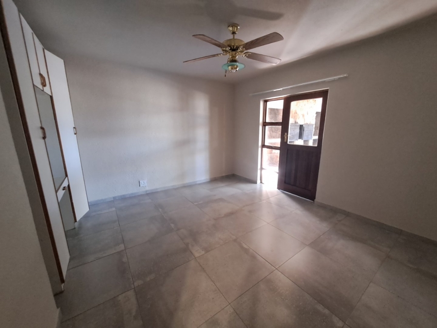 6 Bedroom Property for Sale in Sterpark Limpopo