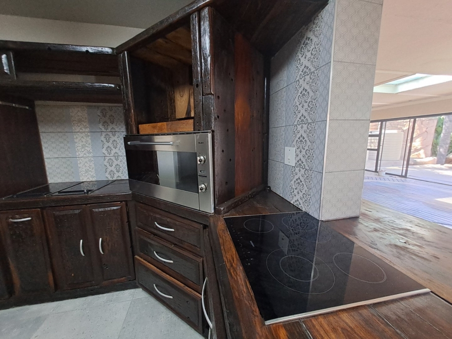 6 Bedroom Property for Sale in Sterpark Limpopo