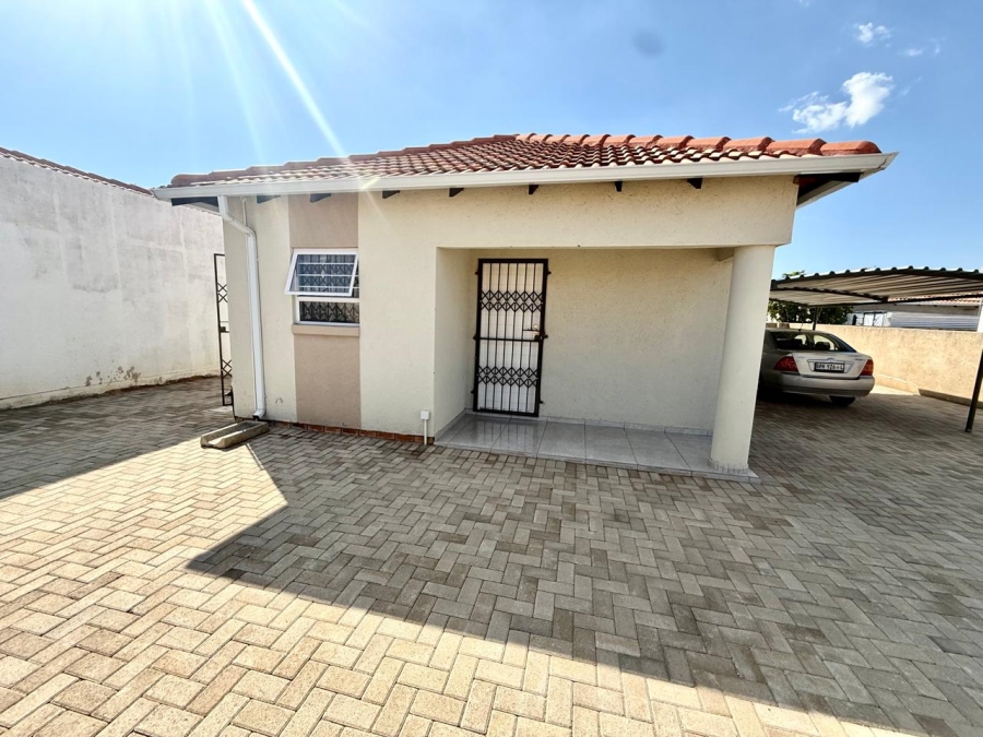 2 Bedroom Property for Sale in Southern Gateway Limpopo