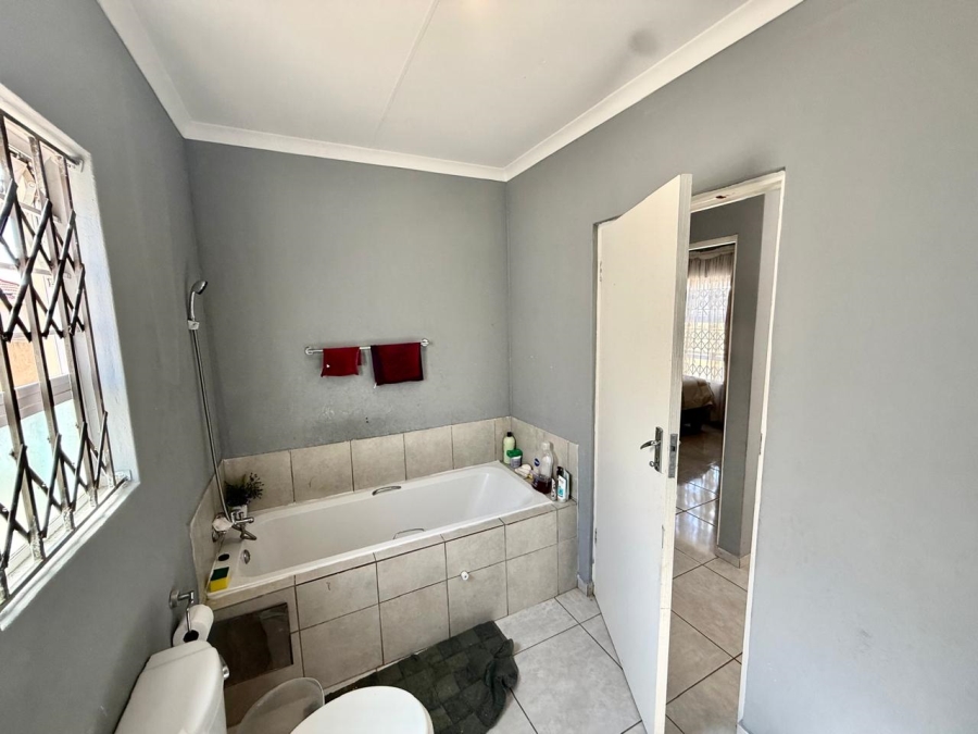 2 Bedroom Property for Sale in Southern Gateway Limpopo