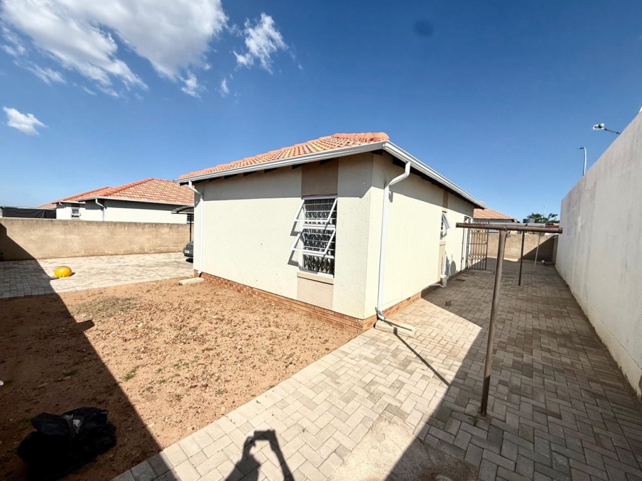2 Bedroom Property for Sale in Southern Gateway Limpopo
