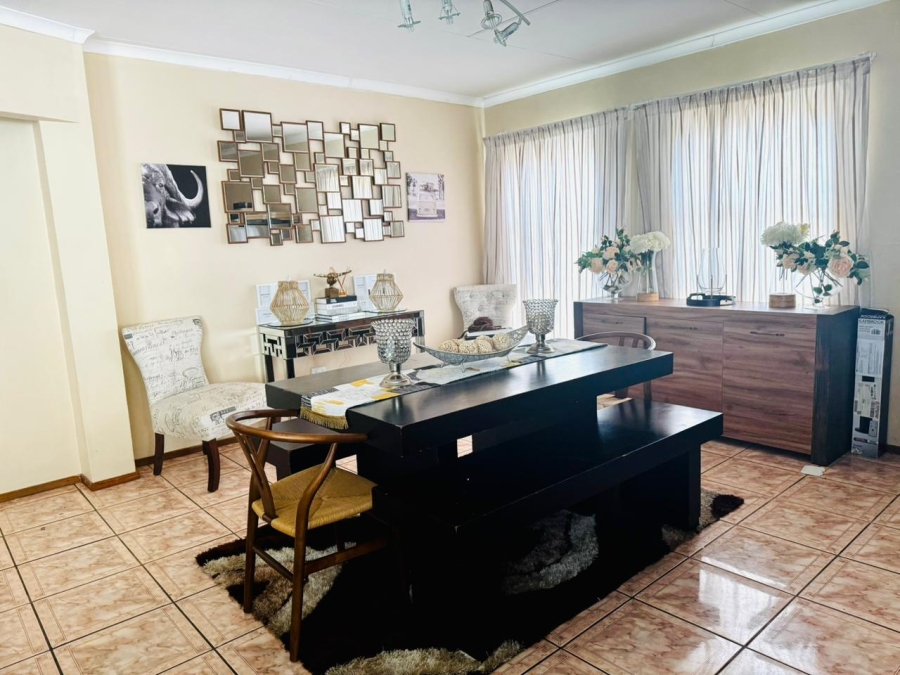 To Let 3 Bedroom Property for Rent in Bendor Limpopo