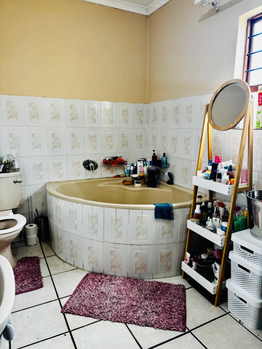 To Let 3 Bedroom Property for Rent in Bendor Limpopo