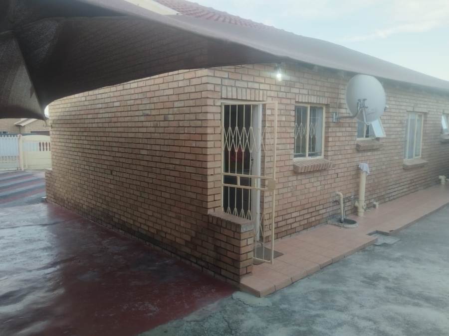 3 Bedroom Property for Sale in African Jewel Limpopo