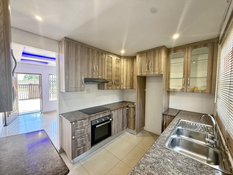 To Let 2 Bedroom Property for Rent in Mahlasedi Park Limpopo