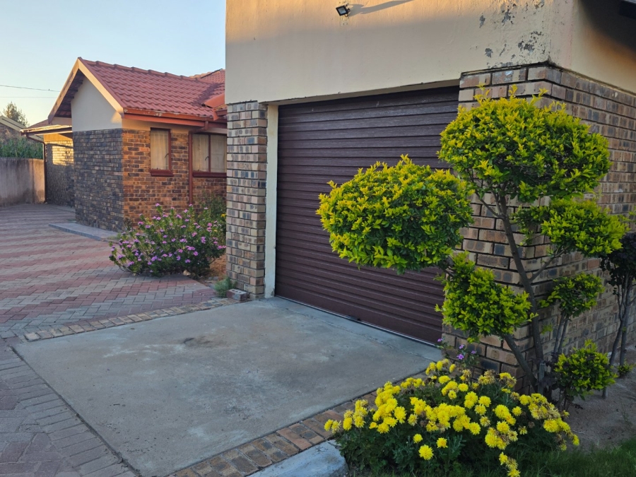 3 Bedroom Property for Sale in Seshego Limpopo