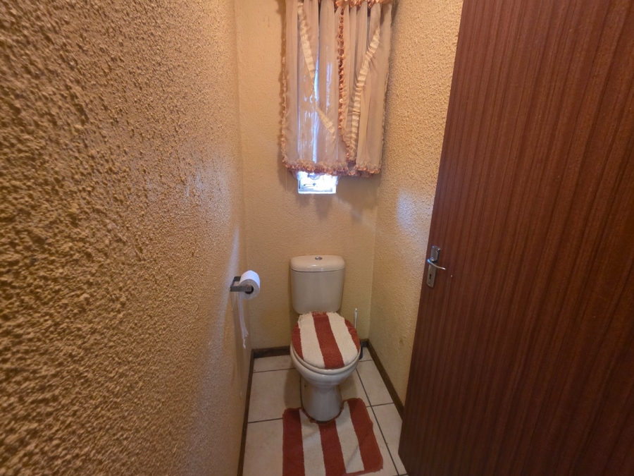 3 Bedroom Property for Sale in Seshego Limpopo