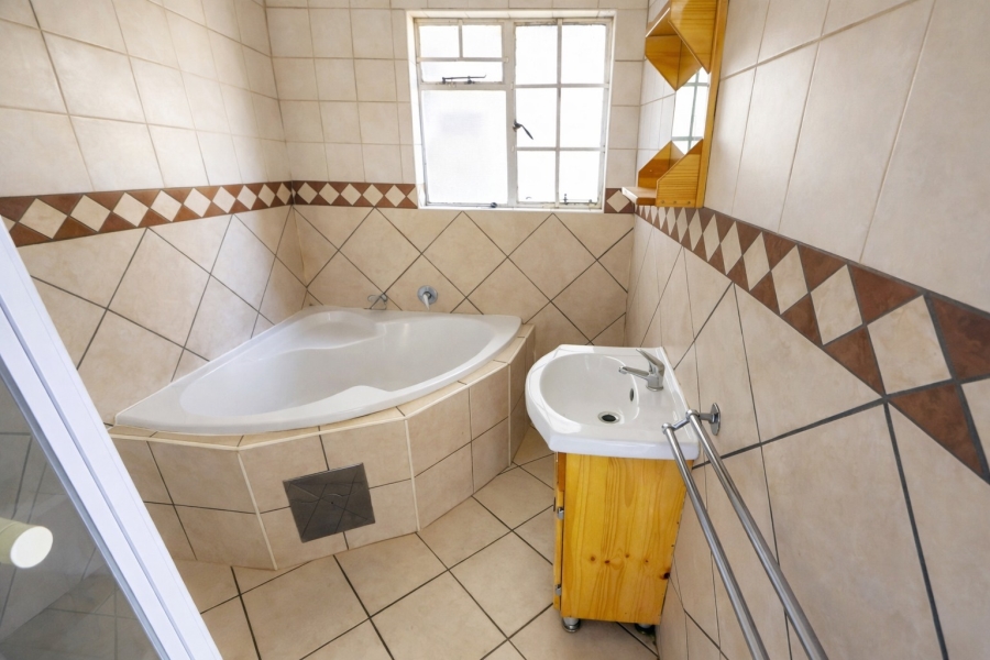 2 Bedroom Property for Sale in Thabazimbi Limpopo