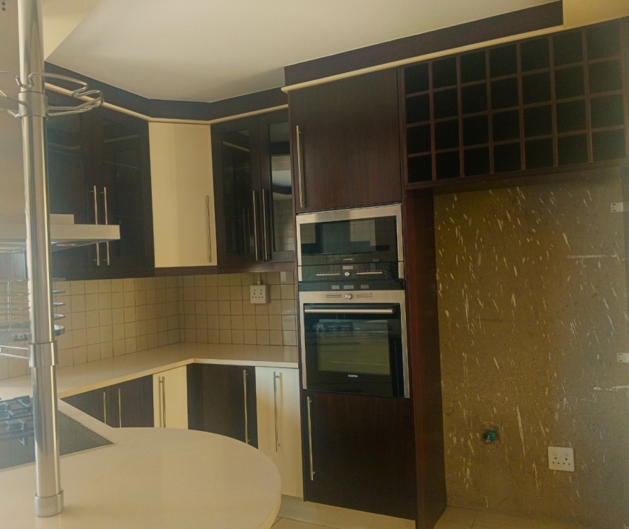 5 Bedroom Property for Sale in Thornhill Limpopo